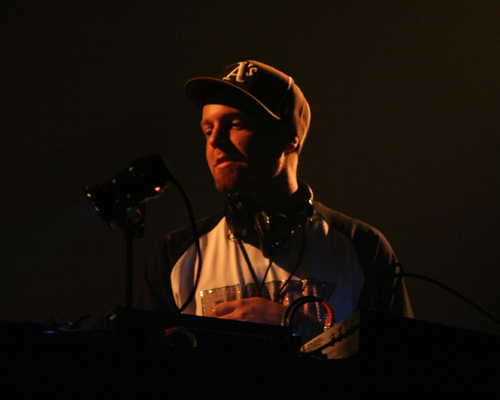 DJ Shadow