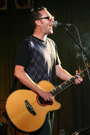 Miles Hunt