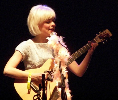Lucy and the Caterpillar @ Artsdepot, London on 21-04-2007