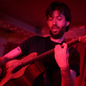 Jon Gomm