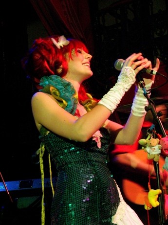 Gabby Young and Other Animals