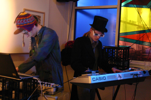 Transistor Paradox @ Exeter Phoenix, Exeter on 12-04-2008