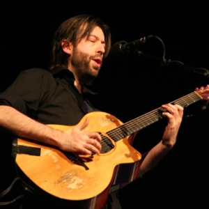 Jon Gomm