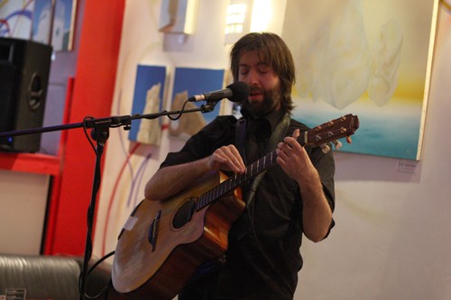 Jon Gomm