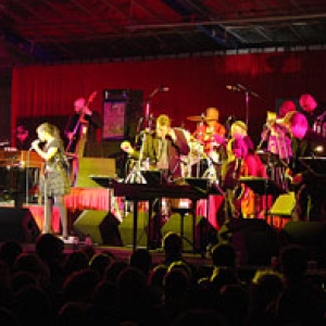 Jools Holland and his Rhythm & Blues Orchestra