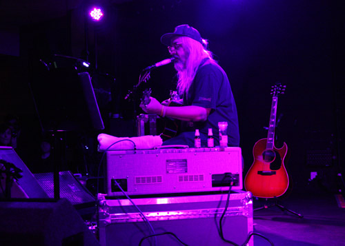 J Mascis (solo)