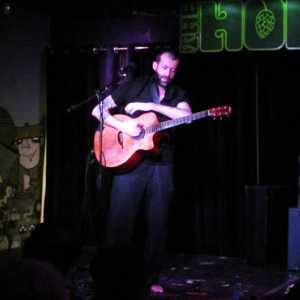 Jon Gomm
