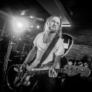 Ryan Hamilton & The Traitors