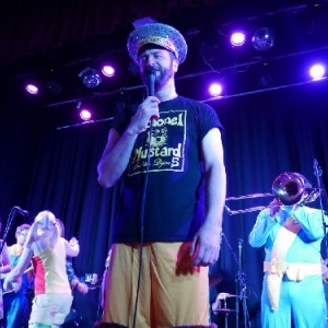 Colonel Mustard and the Dijon Five