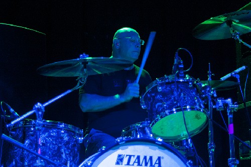 https://www.egigs.co.uk/photos/2022/DinosaurJr-221013-DJM18.jpg